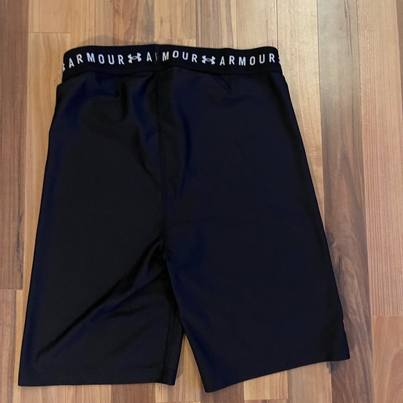 (3) Under Armour Shorts - Picture 7 of 7